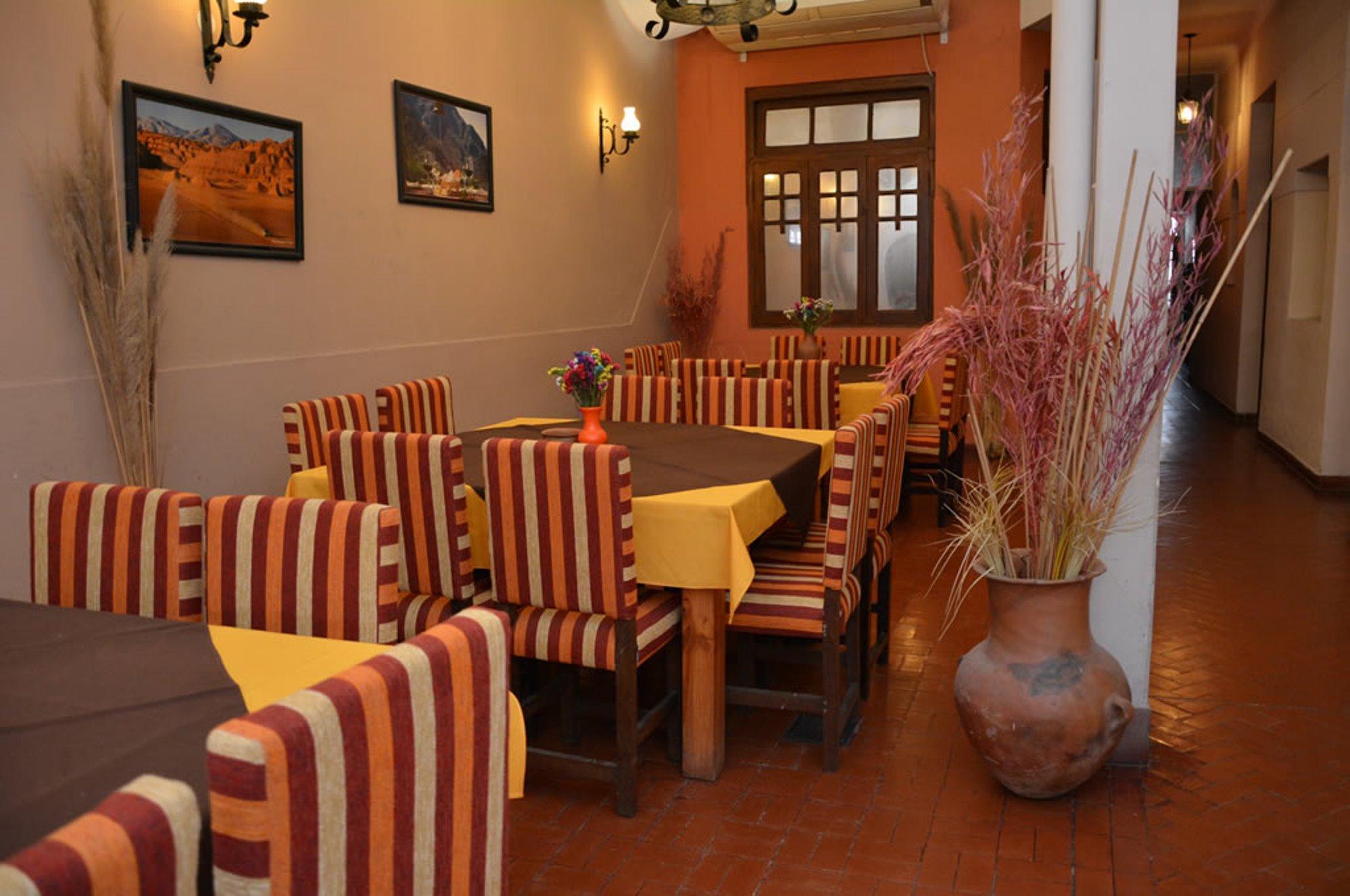 Hotel La Giralda Сальта Экстерьер фото